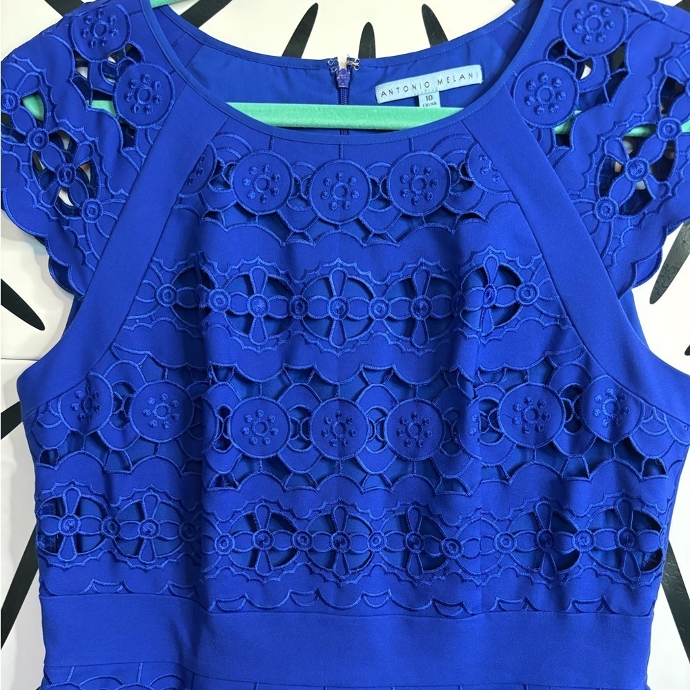 Antonio Melani Cobalt Blue Cocktail Dress w/ Laser Cutouts & Cap Sleeves – Sz 10 - Picture 4 of 14